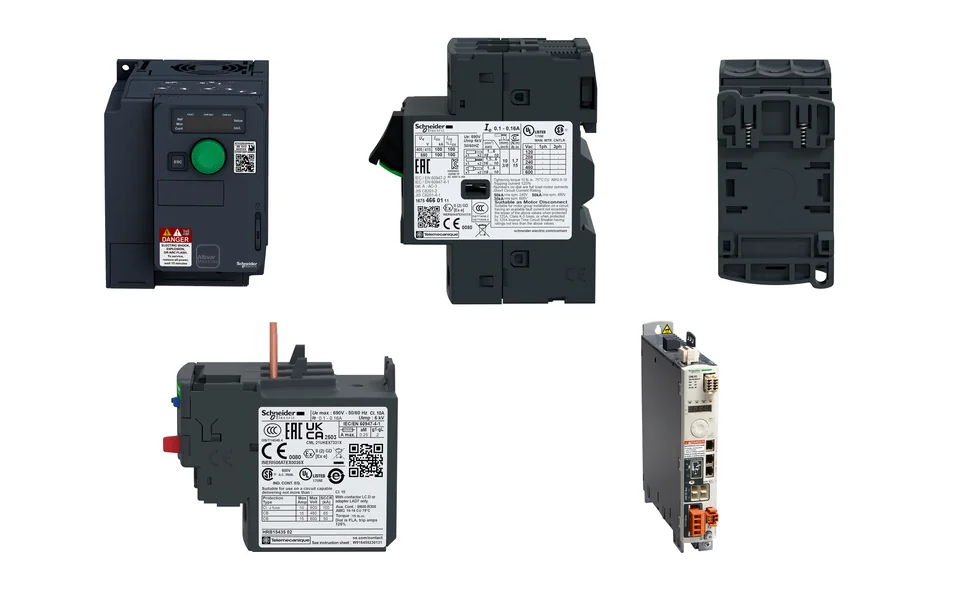 Коллаж устройств плавного пуска Altistart Schneider Electric на белом фоне